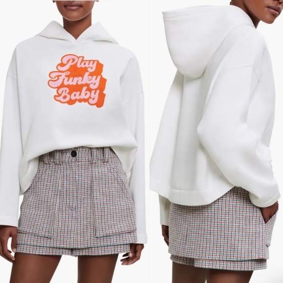 Maje Tops - Maje Embroidered Play Funky Baby Cropped
French Cotton Hoodie Sweatshirt